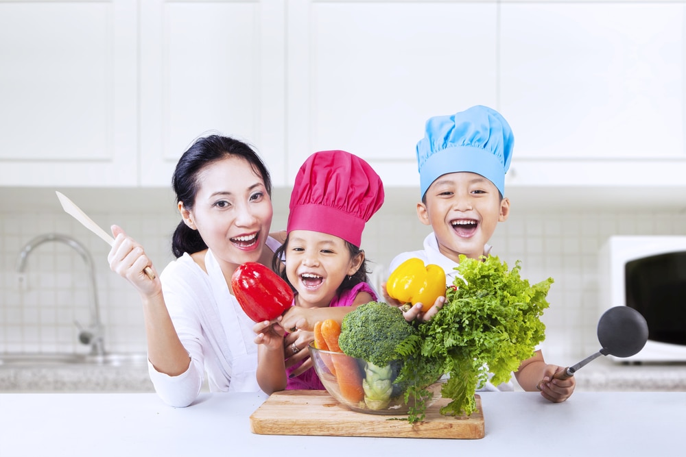 Cara Mengatasi Anak Susah Makan lewat Kreasi Makanan Sehat Bergizi