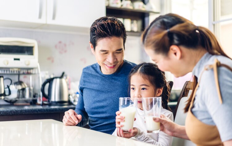 Susu anak yang bagus jenis susu anak yang bagus, kandungan susu anak yang bagus, susu yang bagus untuk anak susah makan