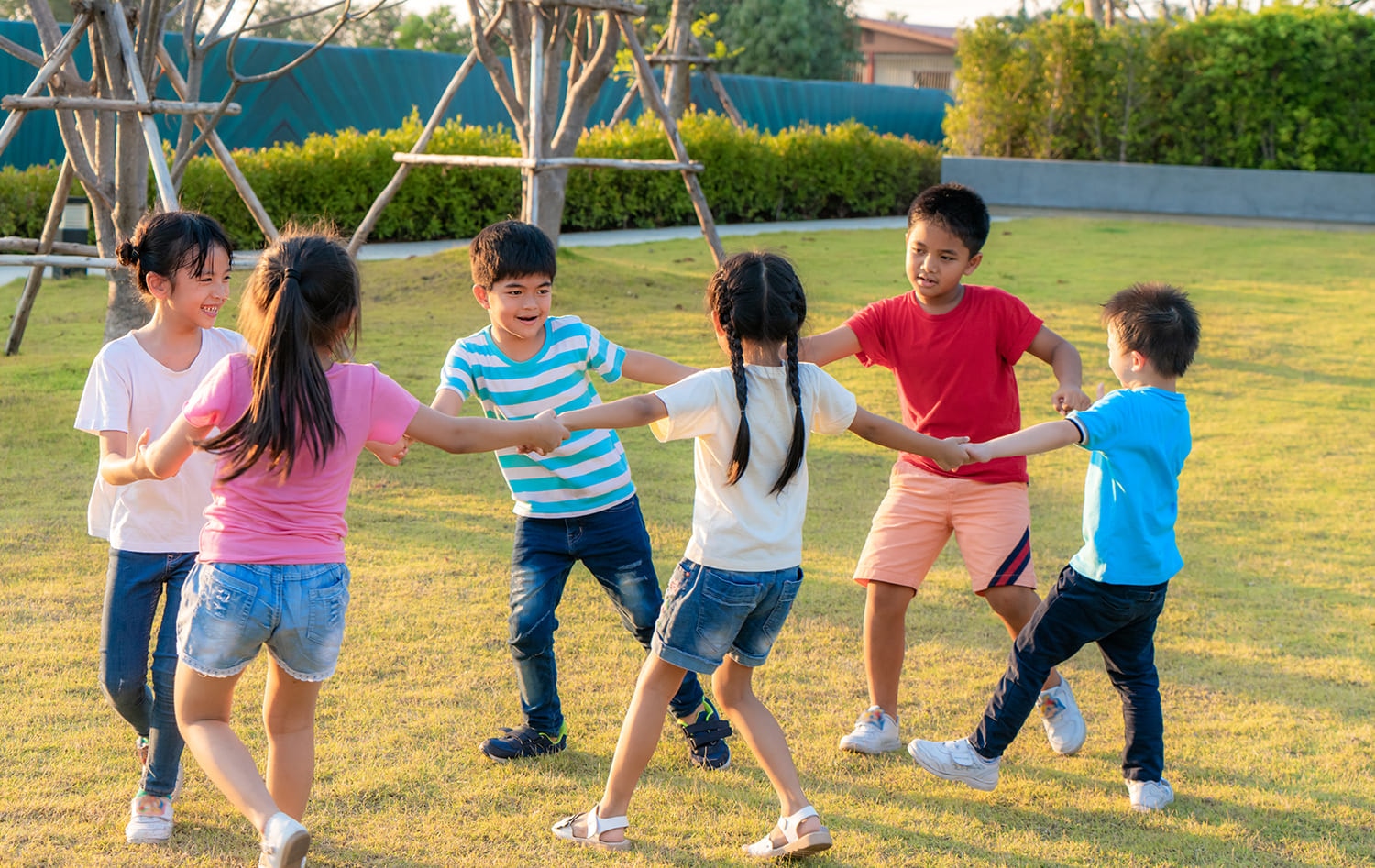 Anak Kurang Bersosialisasi? Ini Tips untuk Melatihnya!