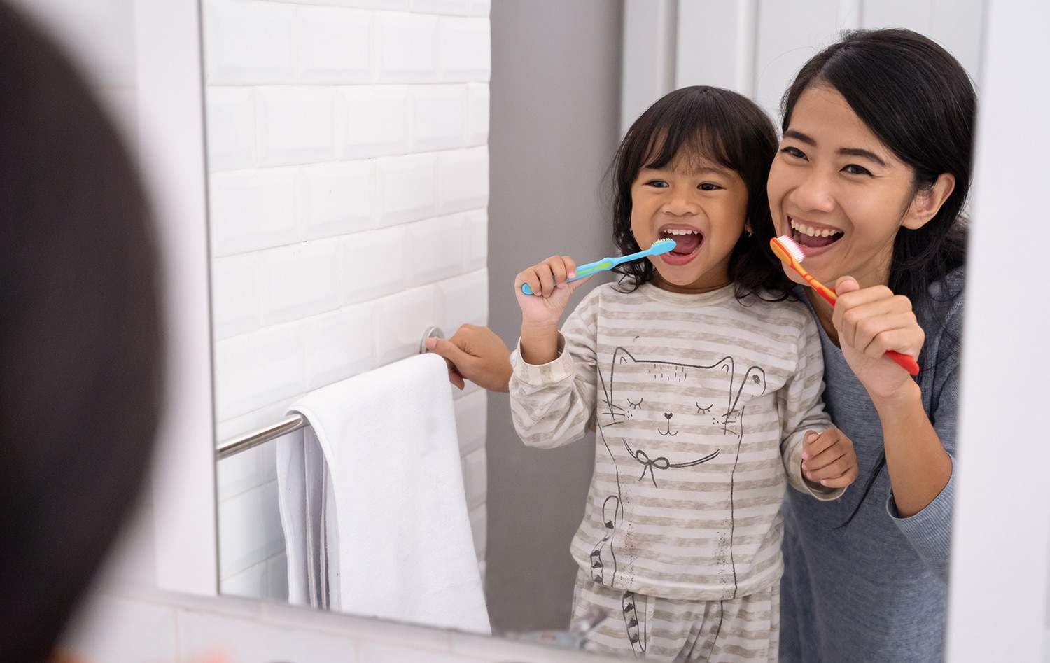 8 Cara Mengajarkan Anak 1 Tahun Sikat Gigi Mandiri