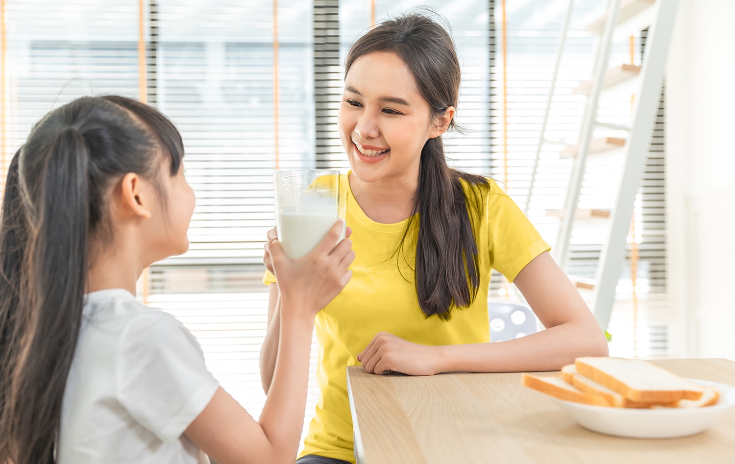 cara memilih susu tinggi protein