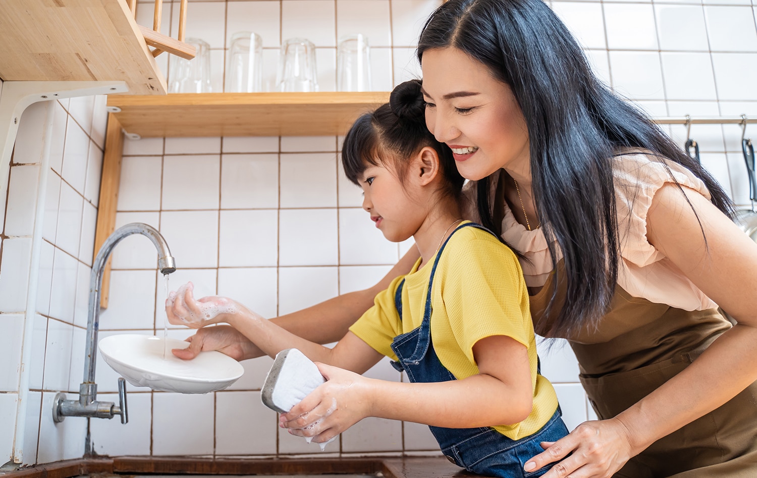 Pentingnya Peran Orang Tua dalam Mendidik Anak Mandiri