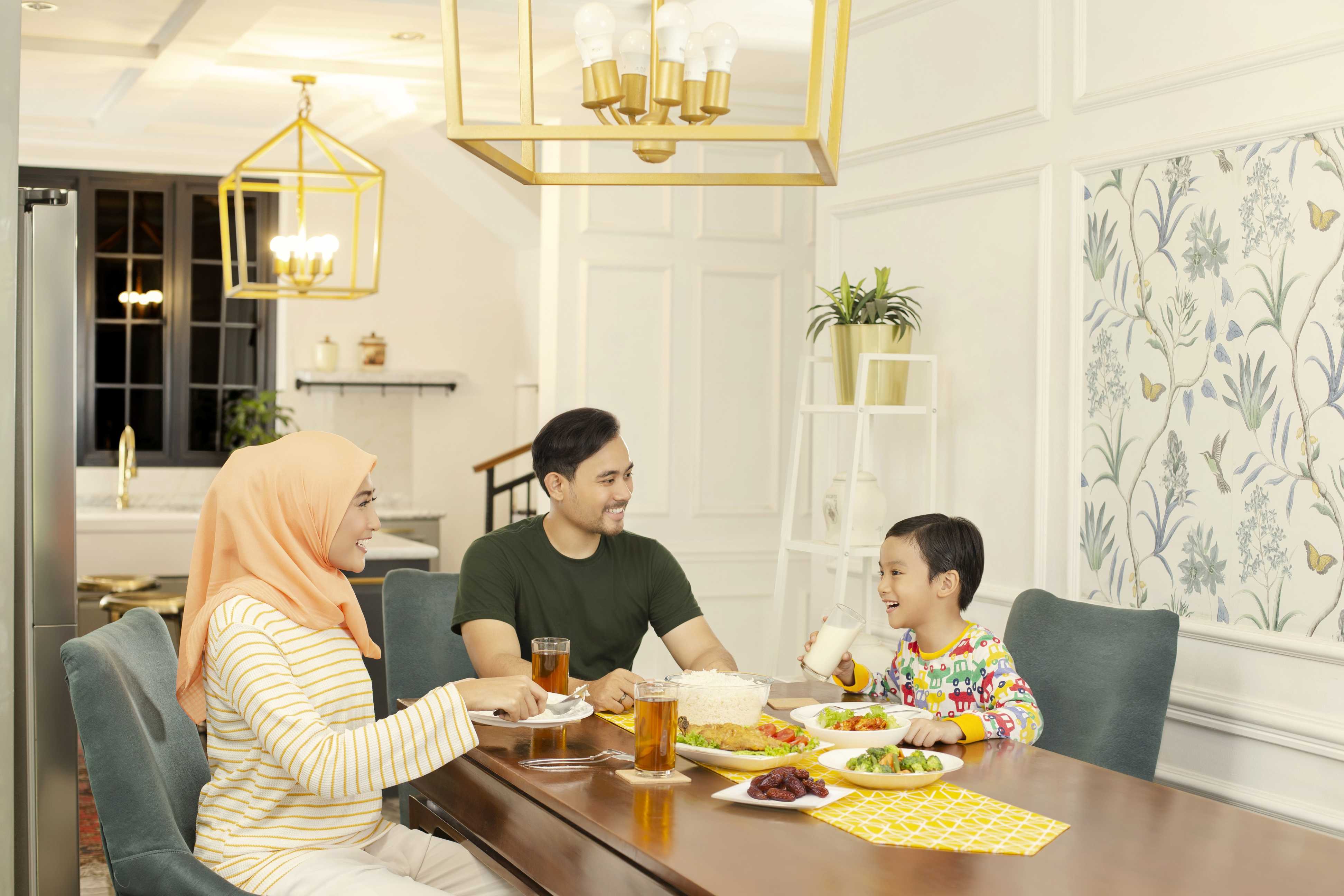 Tips Pemenuhan Nutrisi Anak Selama Ramadan